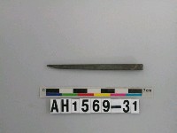 藏品(磨製石針)的圖片